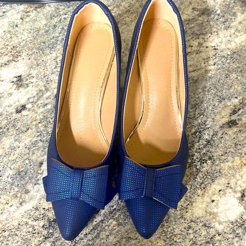NWOT Holiday Heels